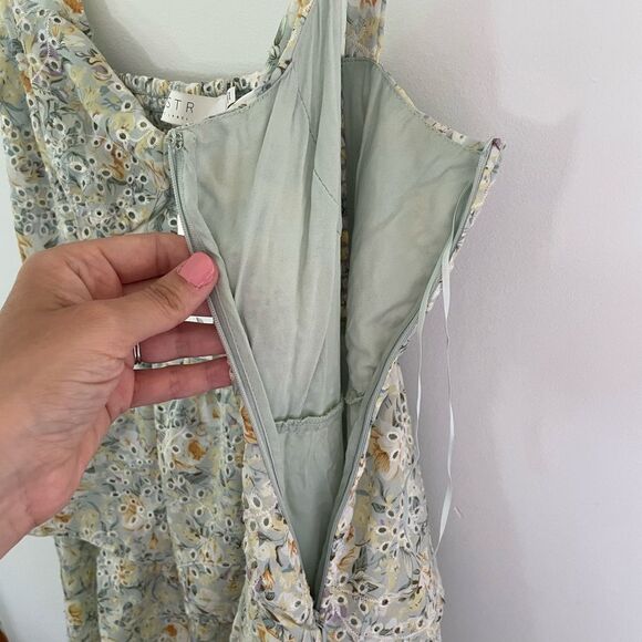 ASTR the Label Midsummer Dress large new with tags - Picture 8 of 14